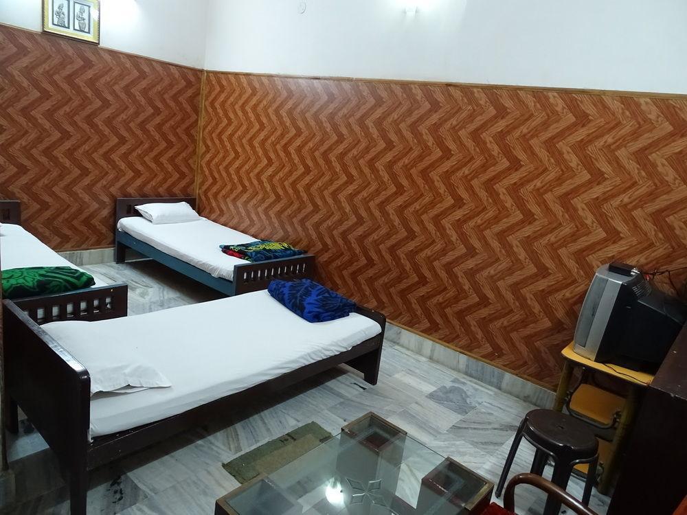 Teerth Guest House Varanasi Esterno foto