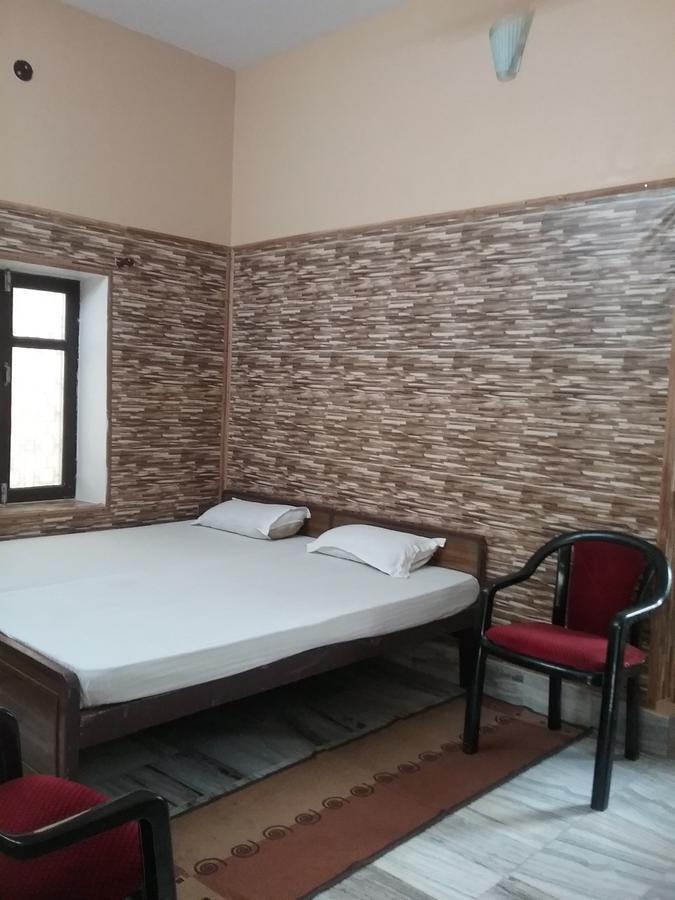 Teerth Guest House Varanasi Esterno foto